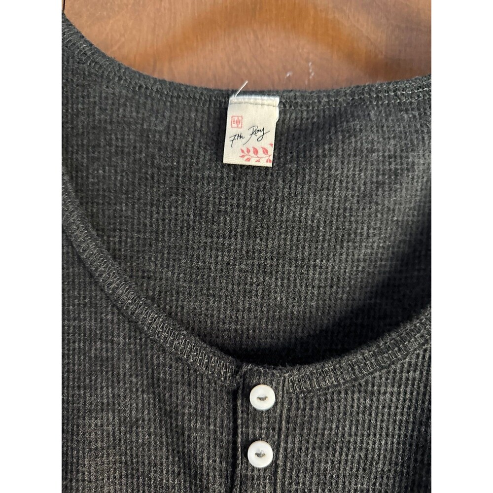 Women’s long sleeve top - Picture 2 of 4